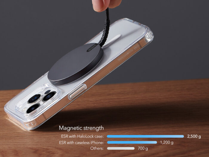 ESR Mini magsafe charger has strong magnetic strength