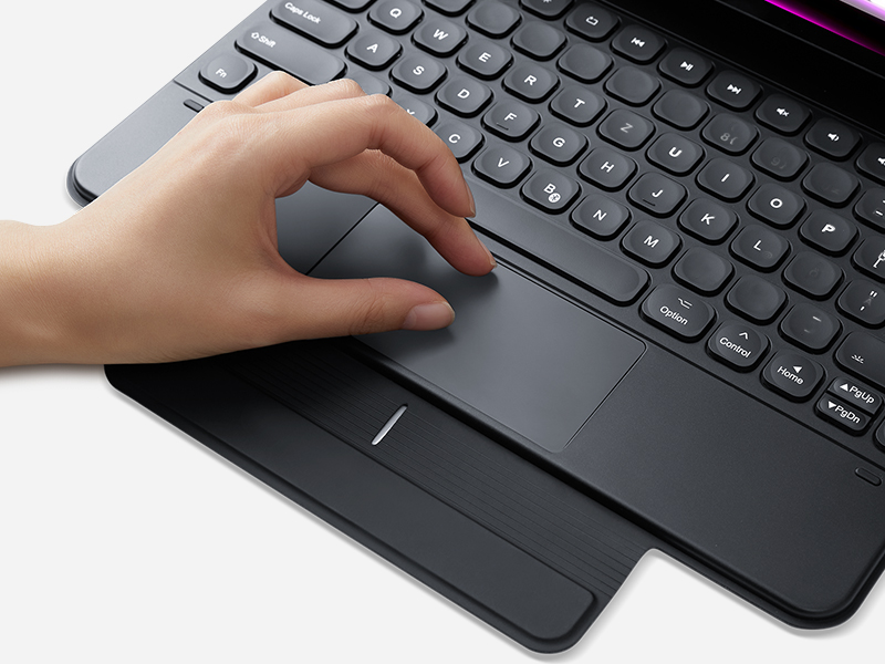 ESR Rebound Magnetic Bluetooth Keyboard Case for iPad