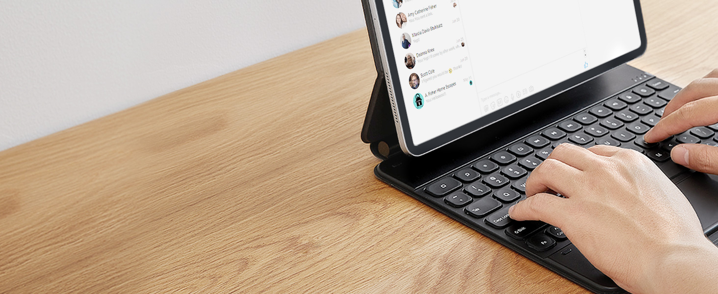 ESR Rebound Magnetic Bluetooth Keyboard Case for iPad